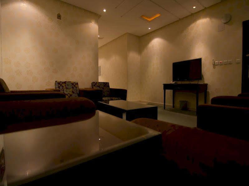 Rest Night Hotel Suites- Al Falah Ar Riyad Esterno foto