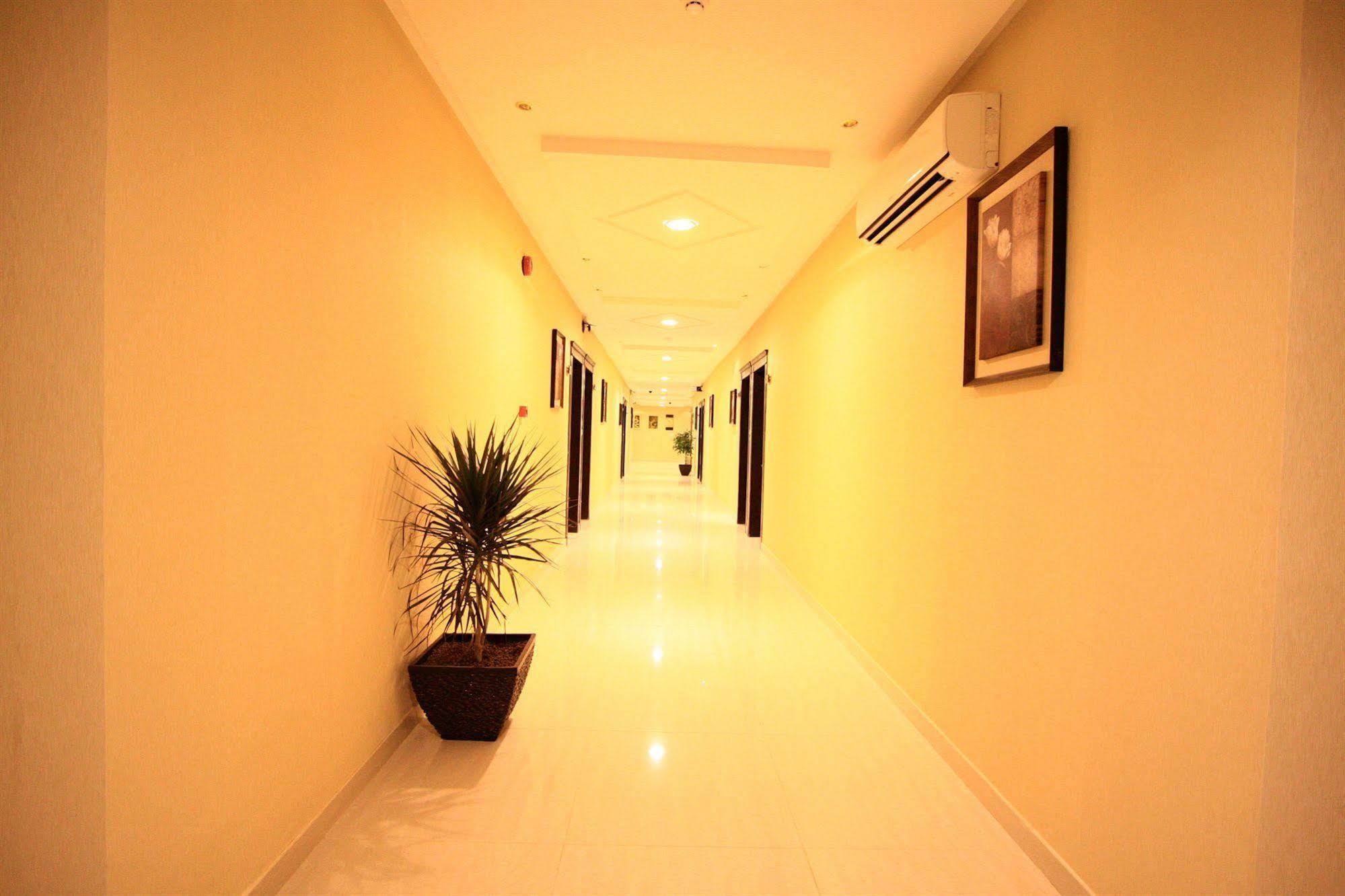 Rest Night Hotel Suites- Al Falah Ar Riyad Esterno foto